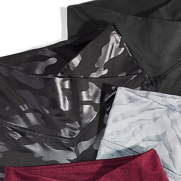 Jenni On Repeat Crossover-Waist Leggings, Black Shine Camo Sizes XS/S/XL/XXXL - Picture 2 of 7